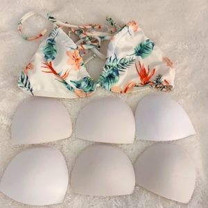 SOLD Padding bikini tops,bras,brallets (10Total)